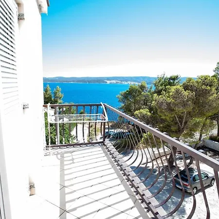 Pusic Apartment *