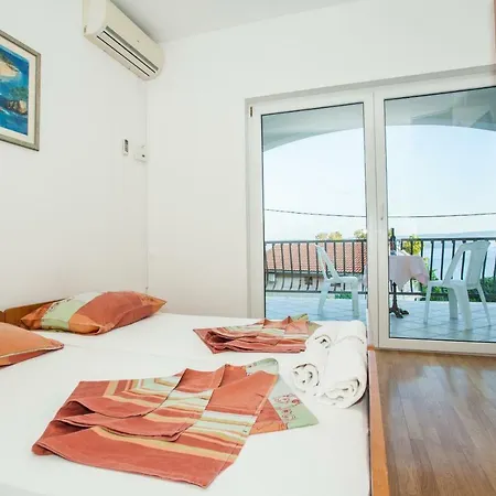 Apartment Pusic Omiš