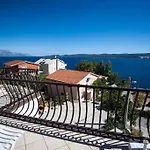 Pusic Apartamento Omiš