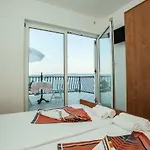 Pusic * Omiš