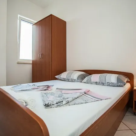 Pusic Apartamento Omiš